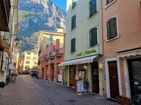 Hotel Vittoria Riva Del Garda
